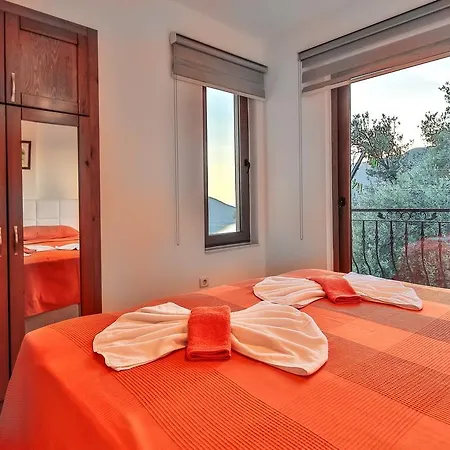 Kasinn Turuncu Apartment