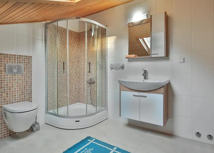 Kasinn Turuncu * Kas